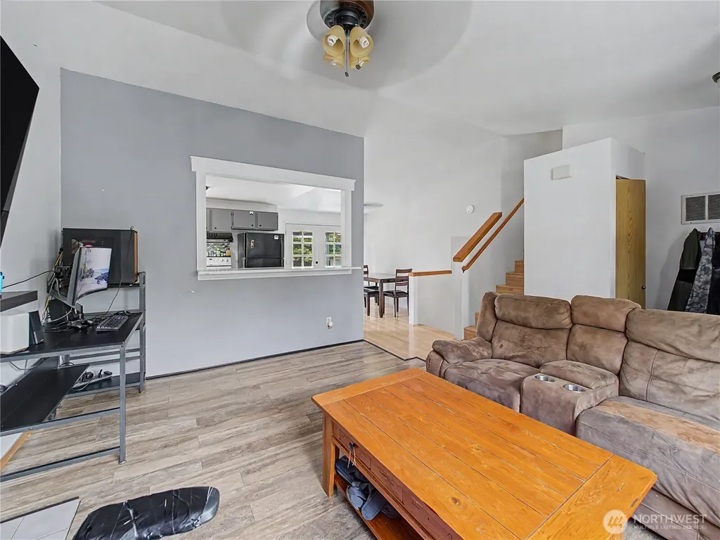 307 Berninger Street Enumclaw WA 98022