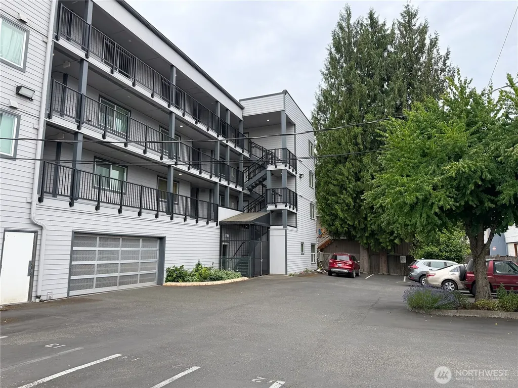 124 154th Street Burien WA 98166