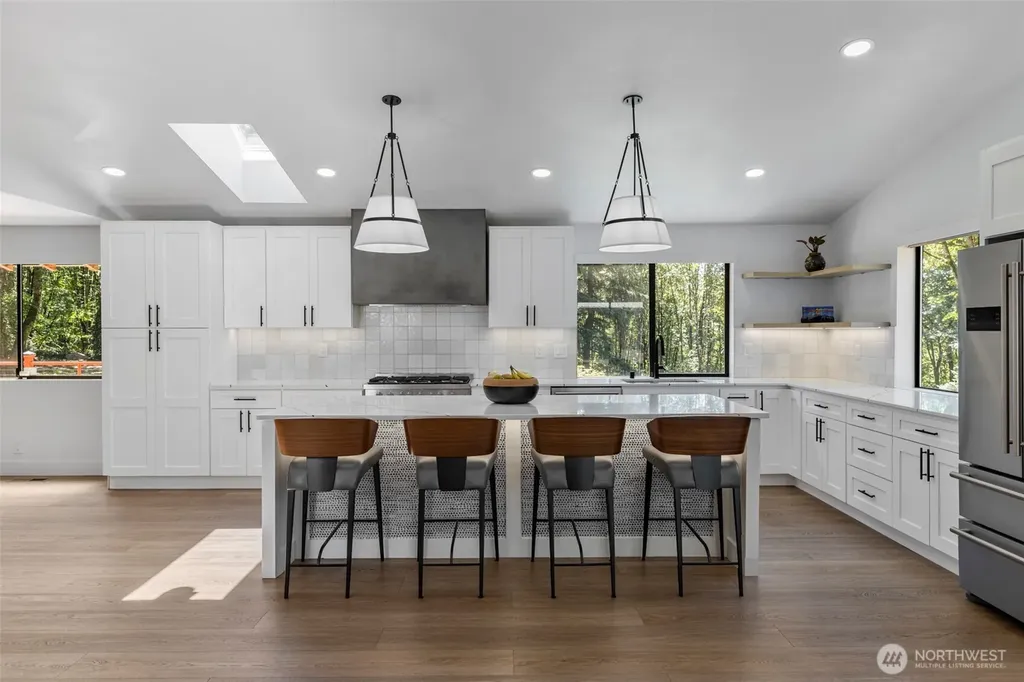 20921 SE 159th Street Renton WA 98059