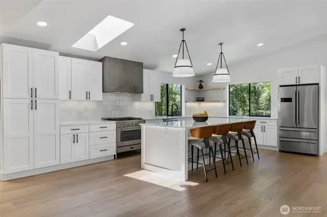 20921 SE 159th Street Renton WA 98059