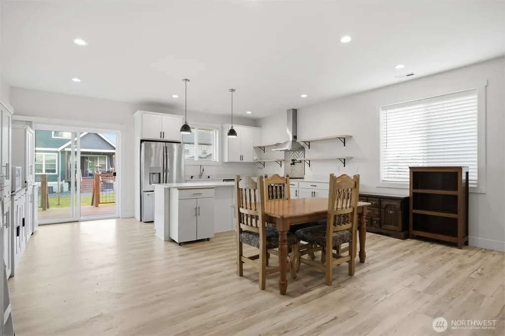 533 Second Street Sumas WA 98295