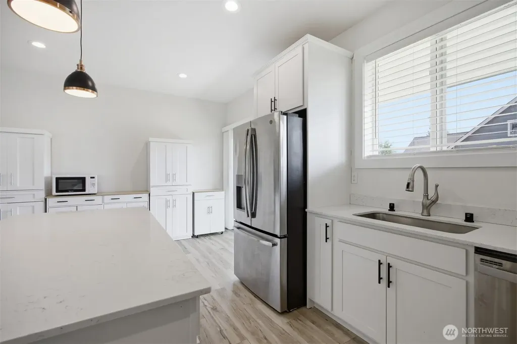 533 Second Street Sumas WA 98295