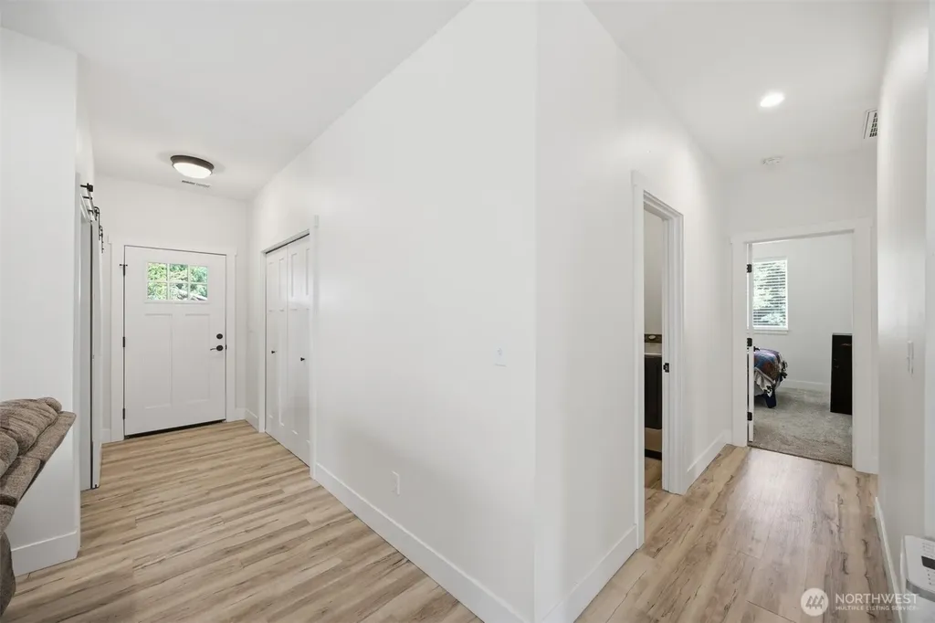533 Second Street Sumas WA 98295