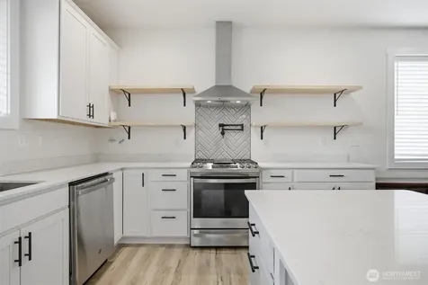 533 Second Street Sumas WA 98295