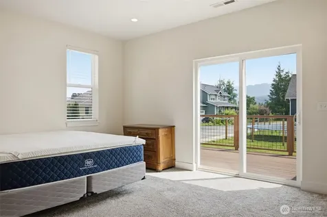 533 Second Street Sumas WA 98295