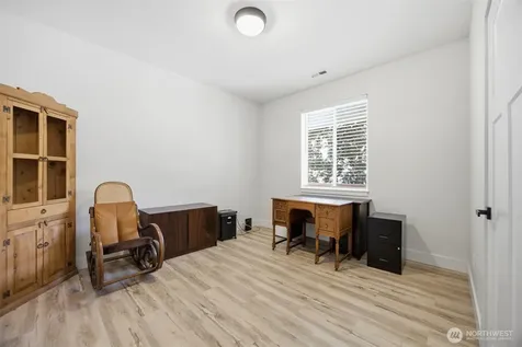533 Second Street Sumas WA 98295