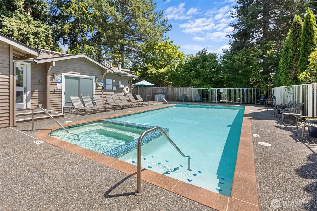 6631 114th Avenue SE Bellevue WA 98006
