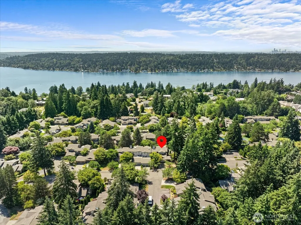 6631 114th Avenue SE Bellevue WA 98006
