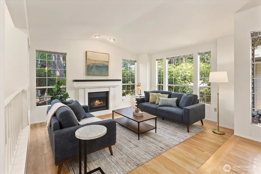 6631 114th Avenue SE Bellevue WA 98006