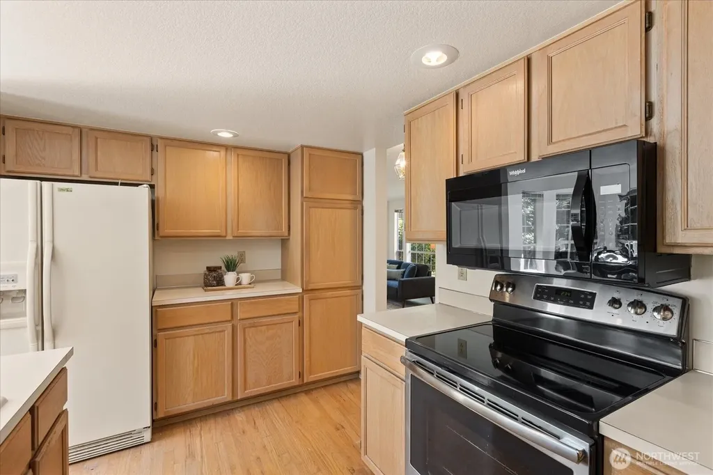 6631 114th Avenue SE Bellevue WA 98006