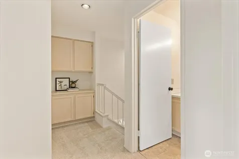 6631 114th Avenue SE Bellevue WA 98006