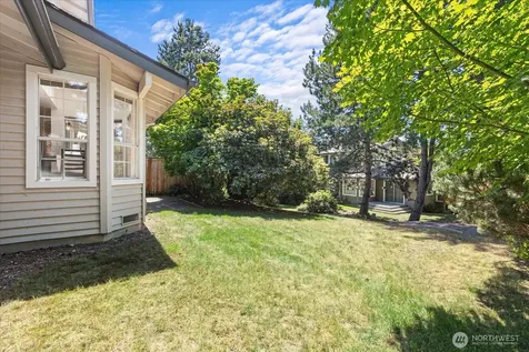 6631 114th Avenue SE Bellevue WA 98006