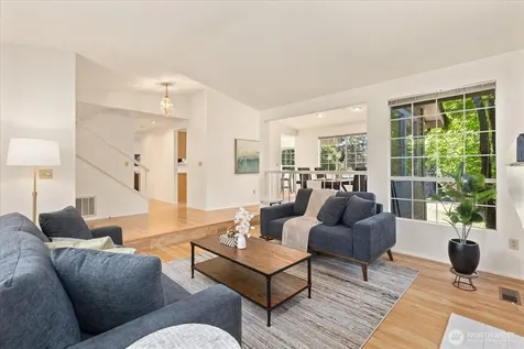 6631 114th Avenue SE Bellevue WA 98006
