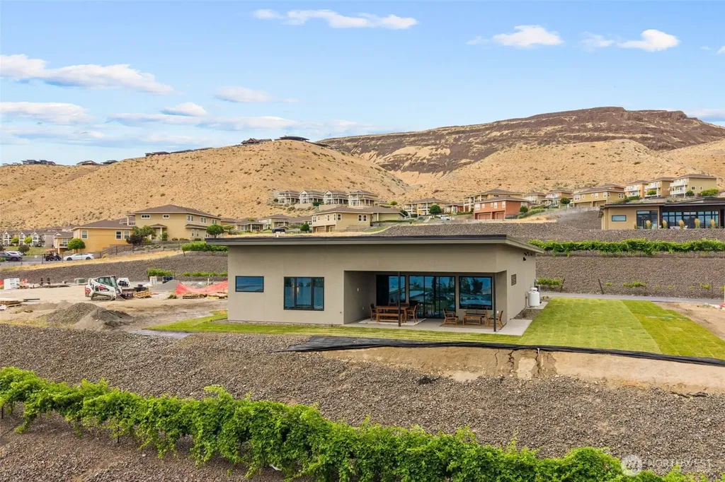 23445 NW Canopy Drive Quincy WA 98848
