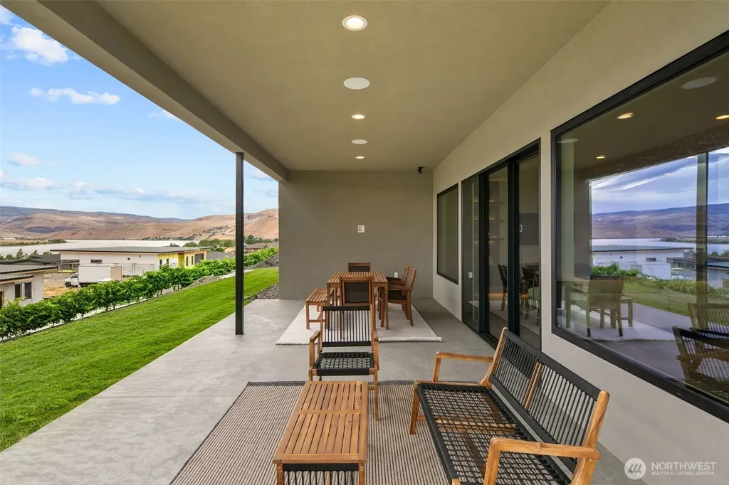 23445 NW Canopy Drive Quincy WA 98848