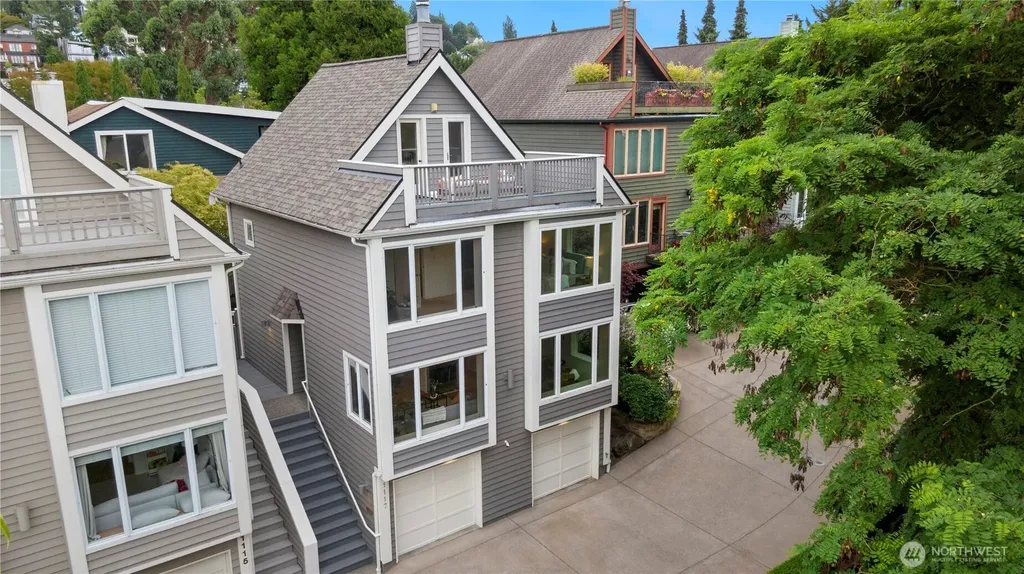 1117 W Blaine Street Seattle WA 98119