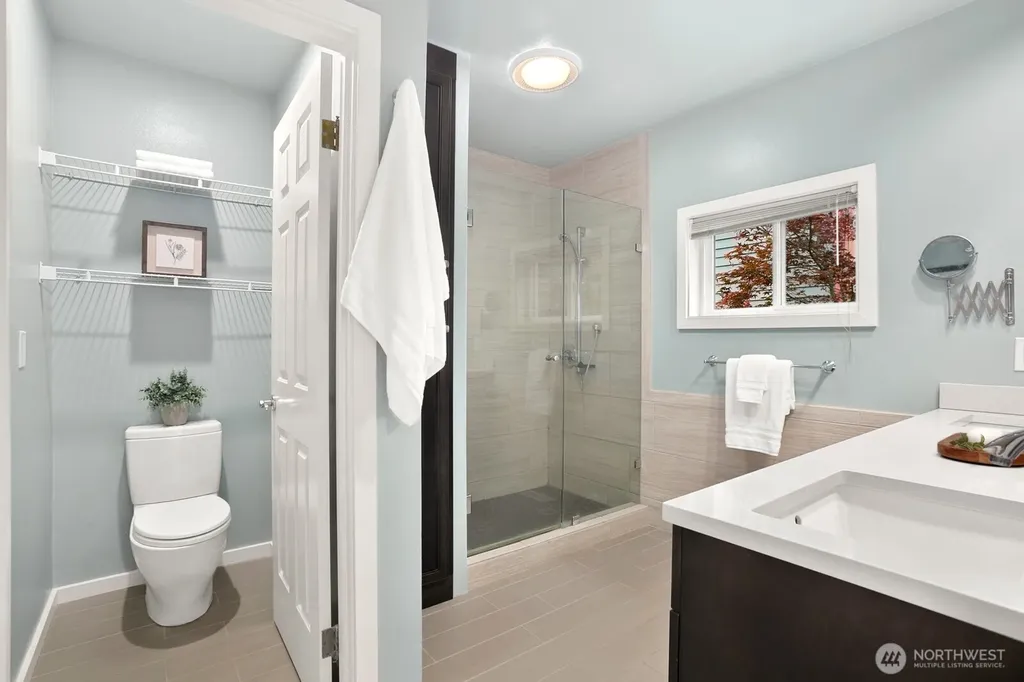 1117 W Blaine Street Seattle WA 98119