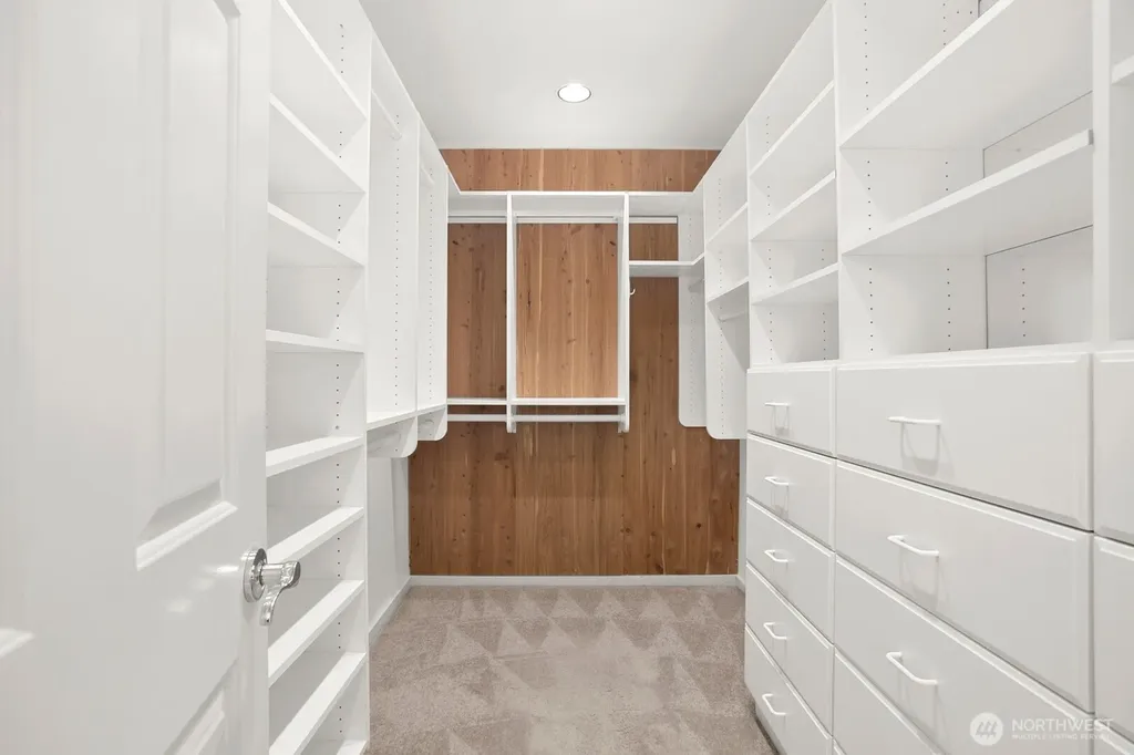 1117 W Blaine Street Seattle WA 98119
