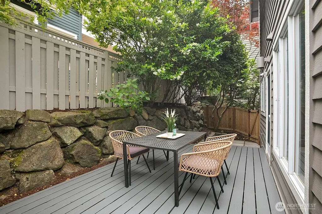 1117 W Blaine Street Seattle WA 98119