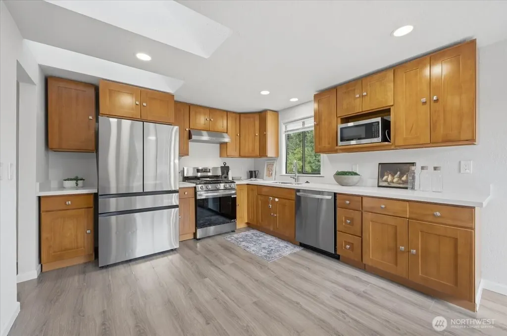 2618 379th Place Federal Way WA 98003