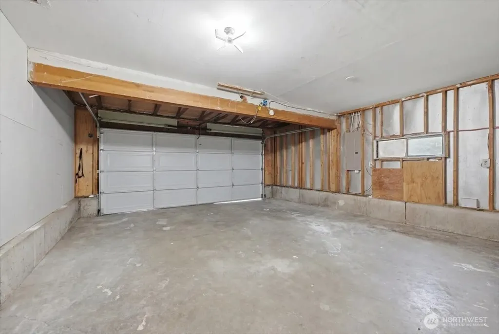 2618 379th Place Federal Way WA 98003