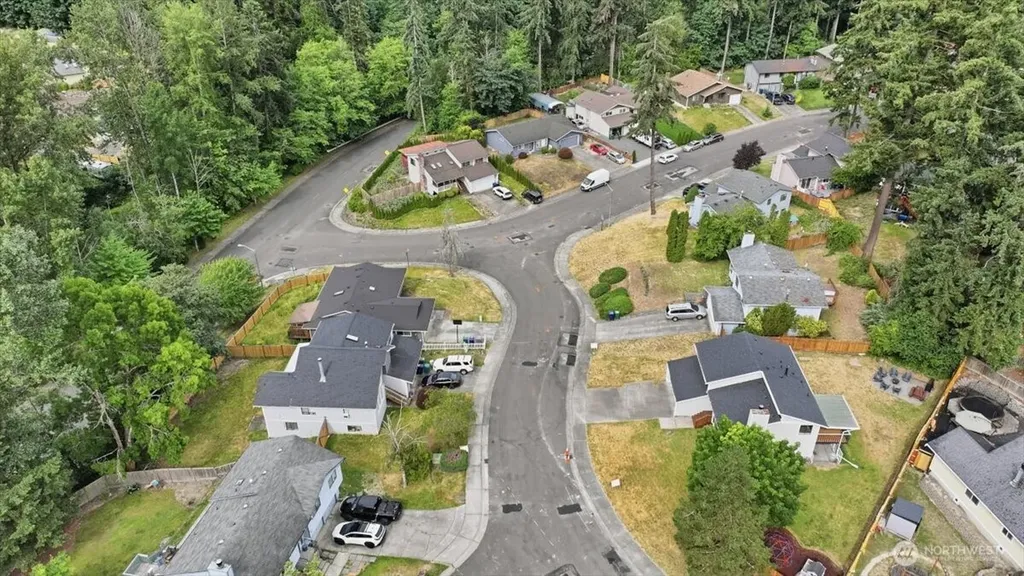 2618 379th Place Federal Way WA 98003