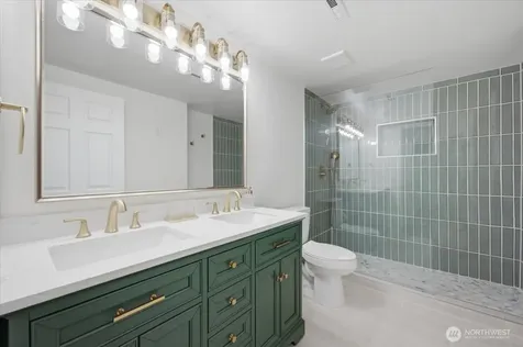 2618 379th Place Federal Way WA 98003