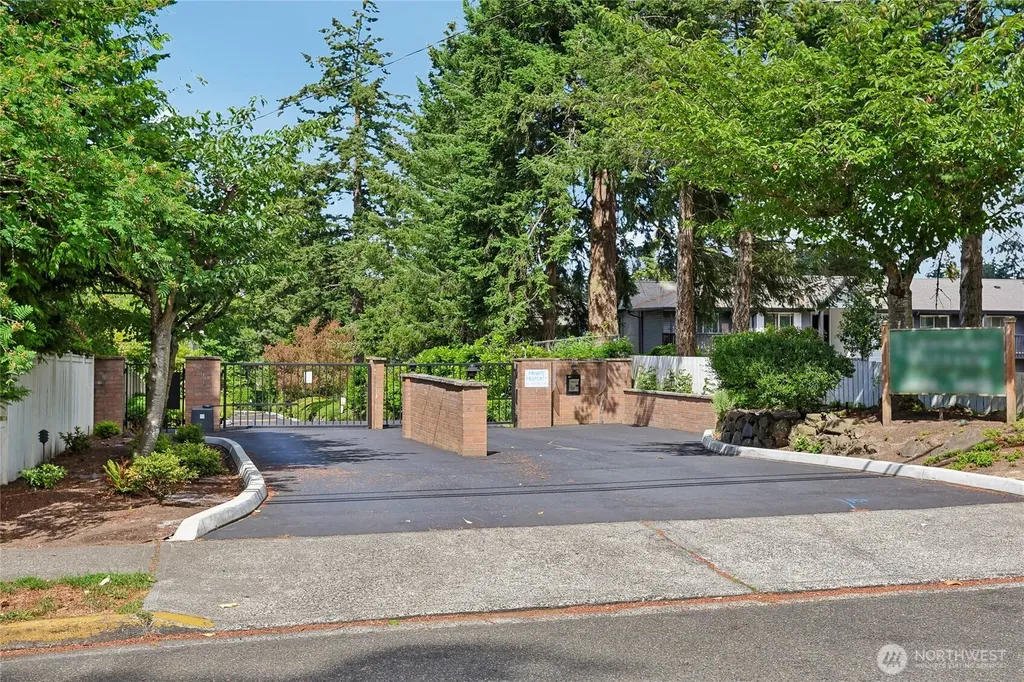 18620 52nd Avenue W Lynnwood WA 98037