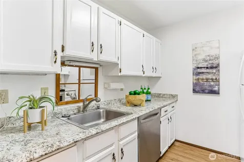 18620 52nd Avenue W Lynnwood WA 98037