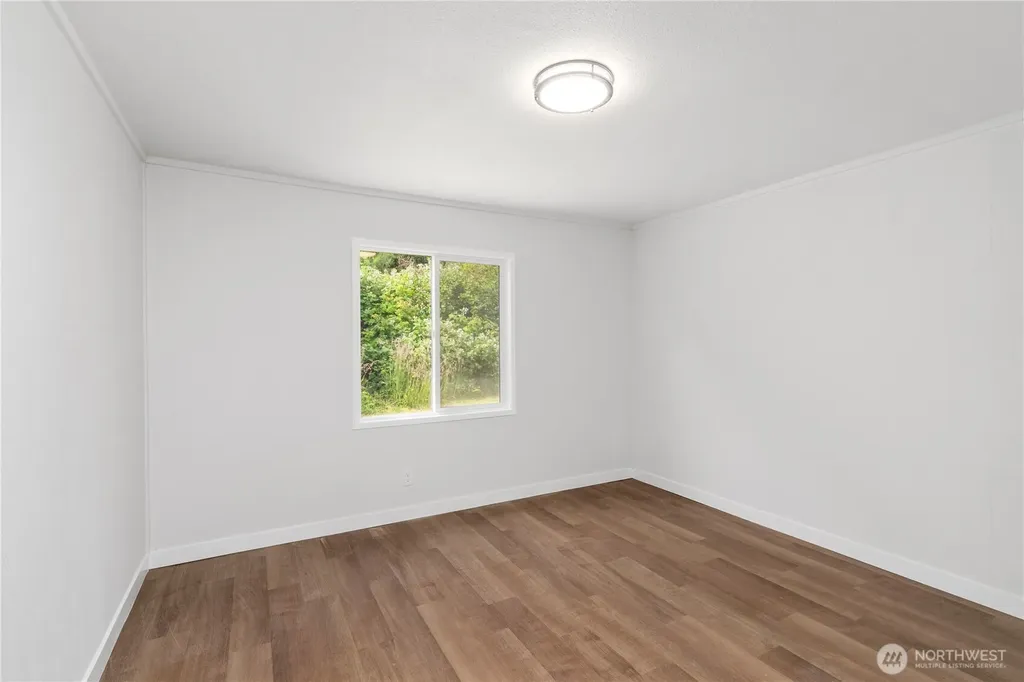 1019 Standford Drive Cosmopolis WA 98537