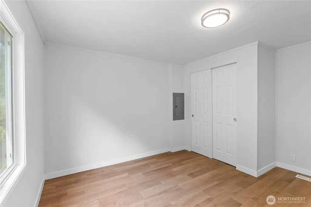 1019 Standford Drive Cosmopolis WA 98537