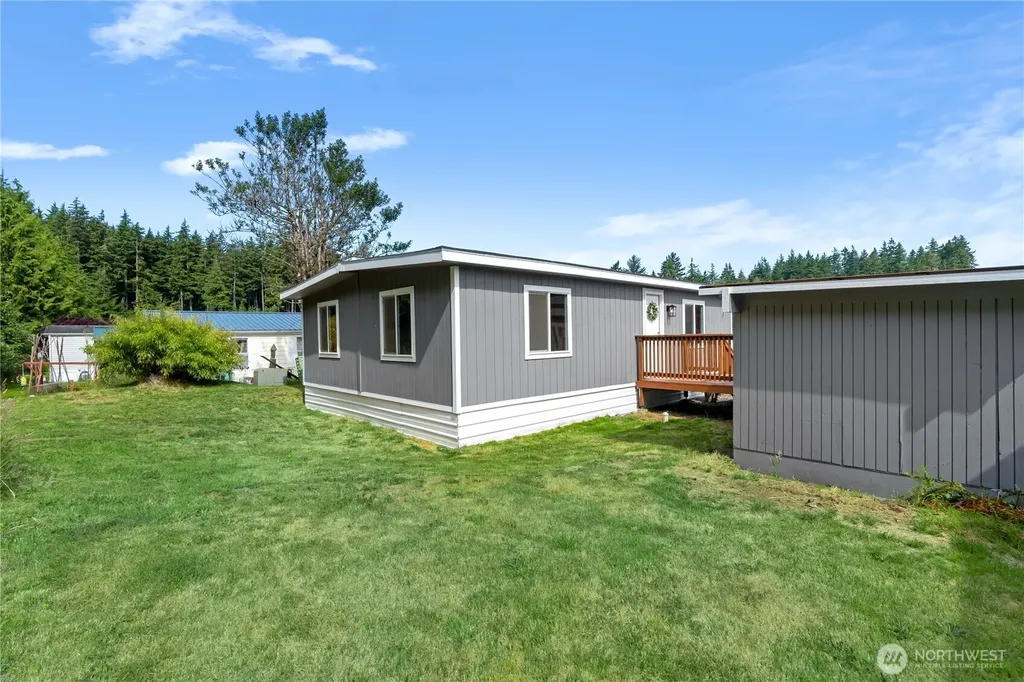 1019 Standford Drive Cosmopolis WA 98537