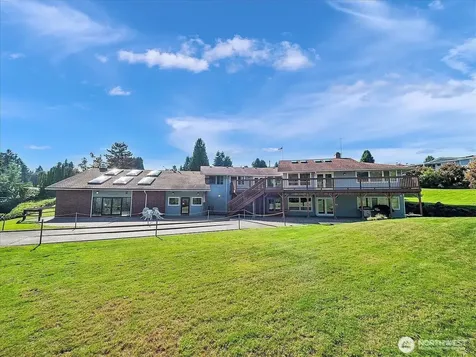 17044 Woodcrest Drive NE Bothell WA 98011