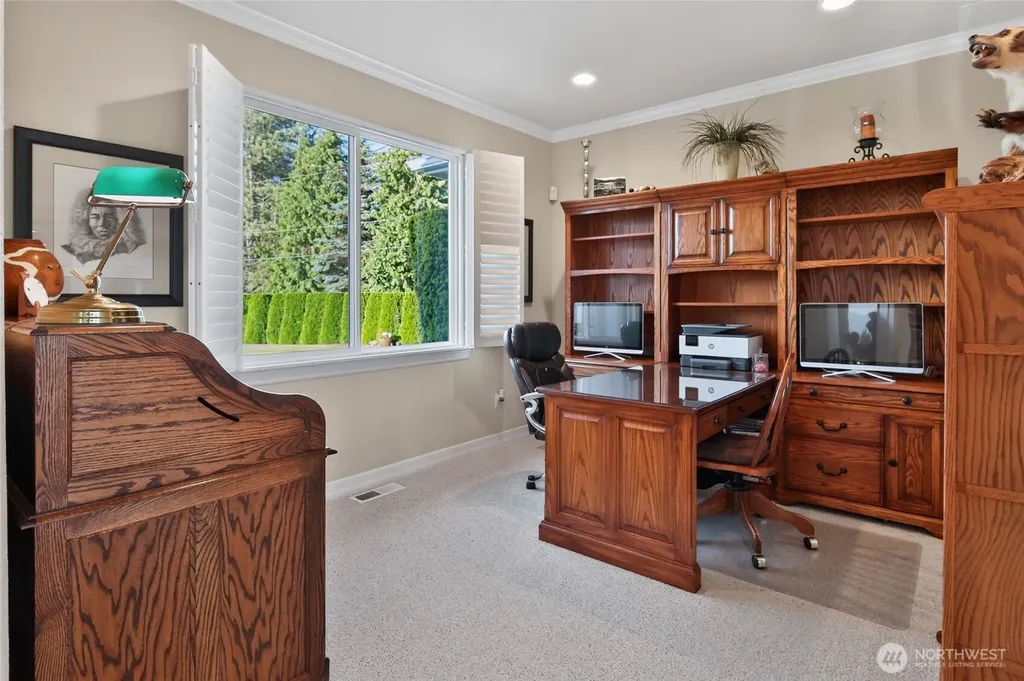 31 E Bedinger Road Sequim WA 98382