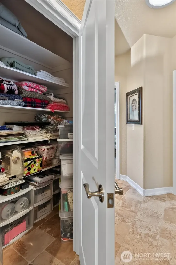 31 E Bedinger Road Sequim WA 98382
