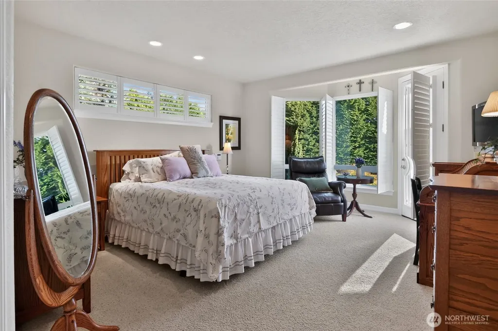 31 E Bedinger Road Sequim WA 98382