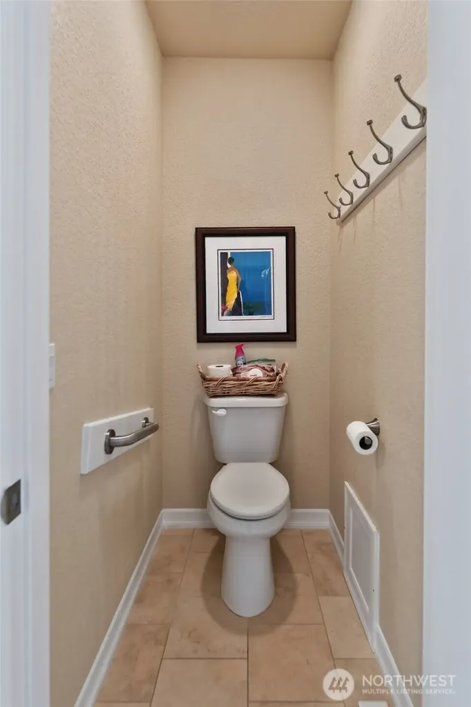 31 E Bedinger Road Sequim WA 98382