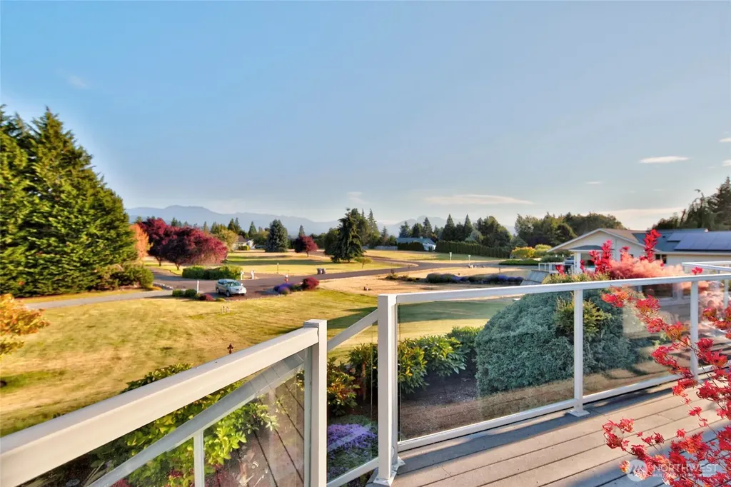 31 E Bedinger Road Sequim WA 98382
