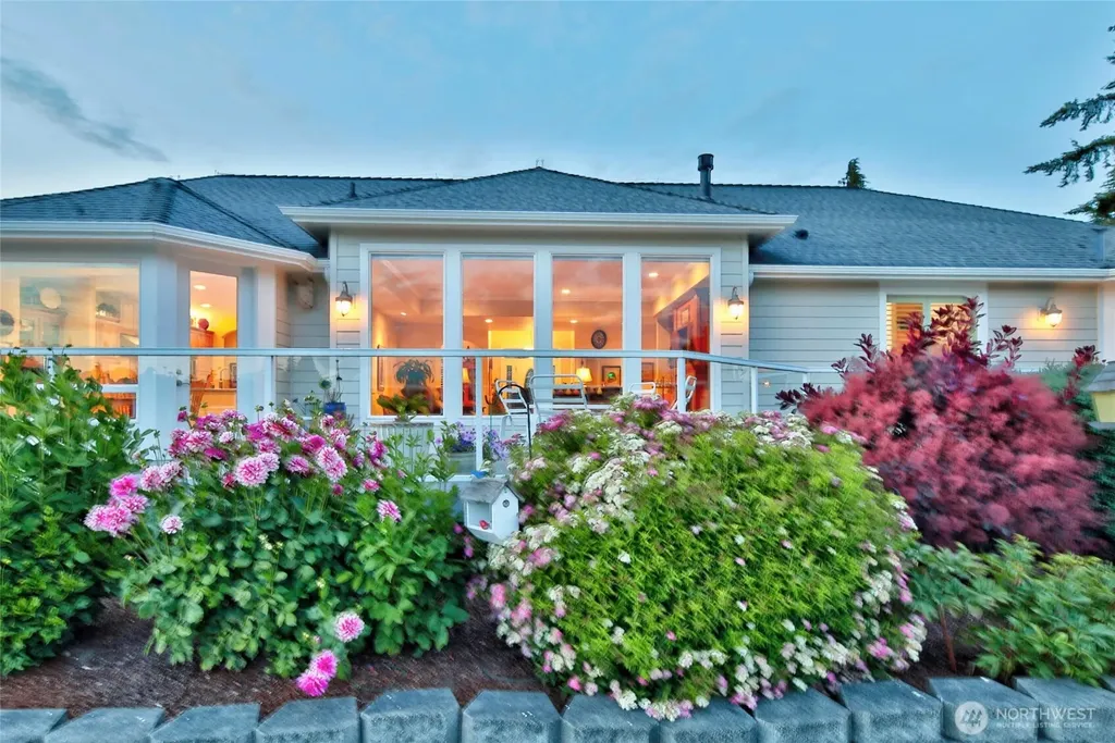 31 E Bedinger Road Sequim WA 98382
