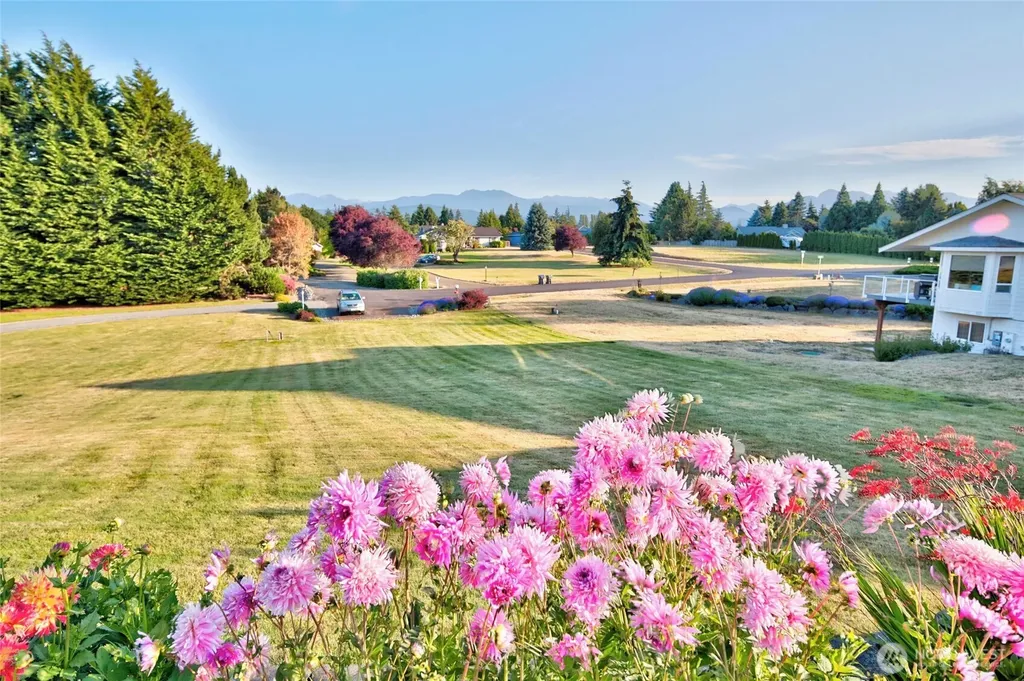 31 E Bedinger Road Sequim WA 98382