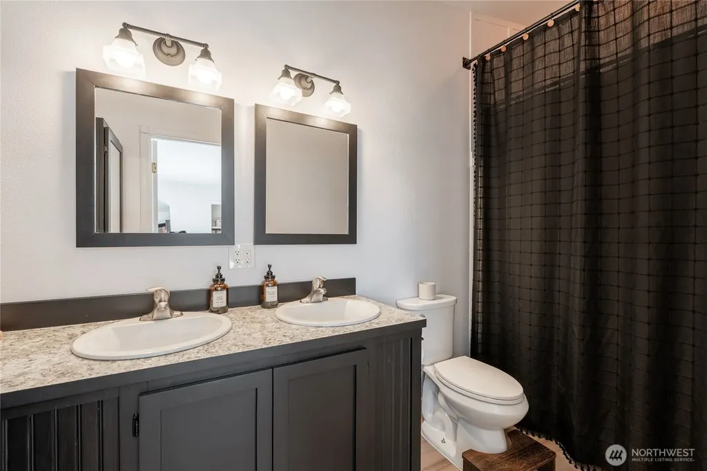 133 Faun Rae Lane Chehalis WA 98532