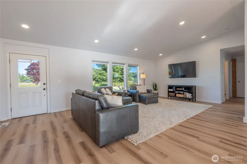 133 Faun Rae Lane Chehalis WA 98532