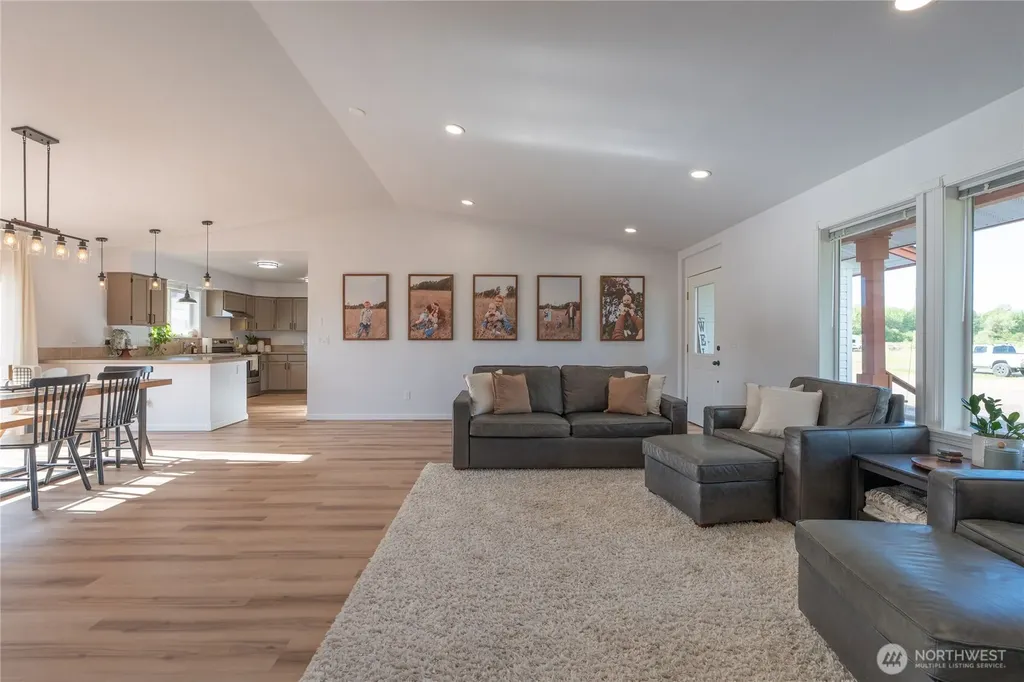 133 Faun Rae Lane Chehalis WA 98532