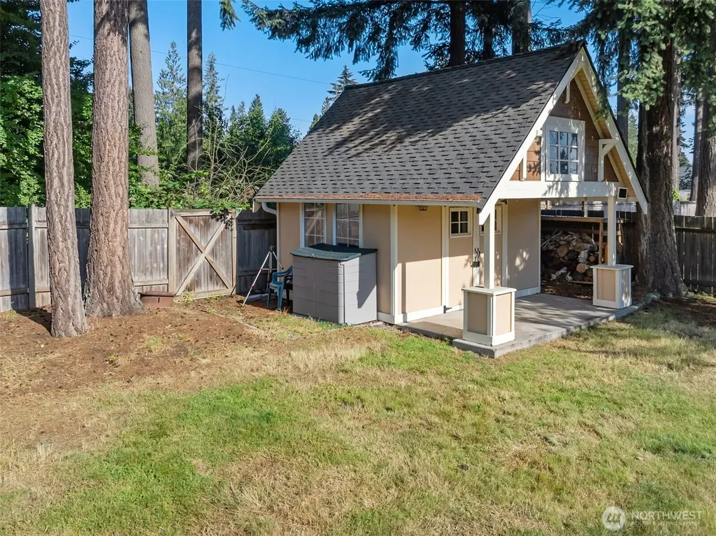 11104 222nd Avenue Ct E Buckley WA 98321