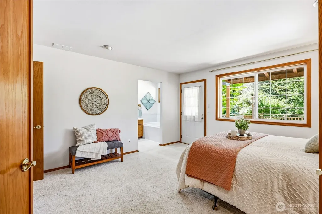 15 Station Prairie Road Port Townsend WA 98368