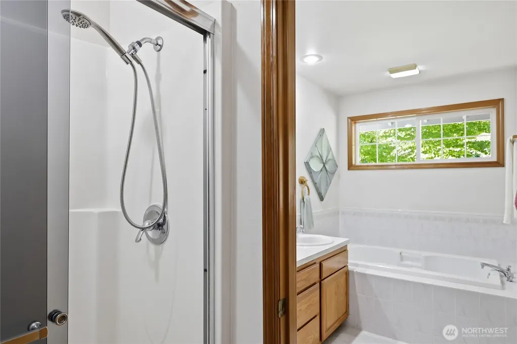 15 Station Prairie Road Port Townsend WA 98368