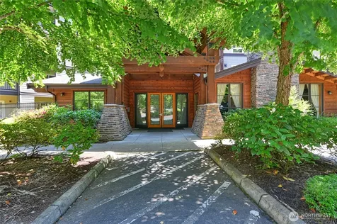 18707 SE Newport Way Issaquah WA 98027