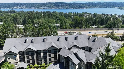 18707 SE Newport Way Issaquah WA 98027