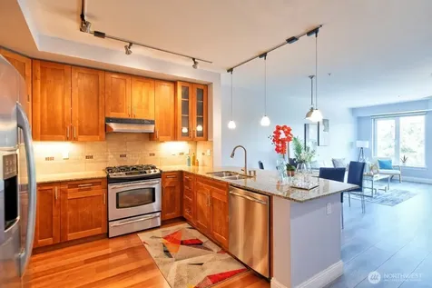 18707 SE Newport Way Issaquah WA 98027