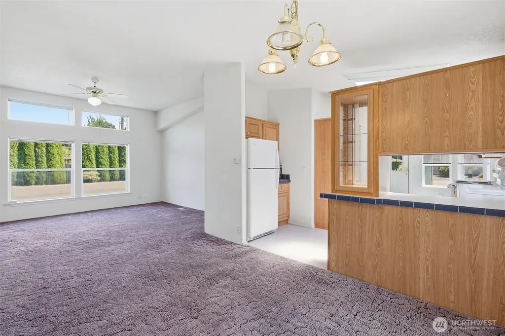 627 Andrew Drive Burlington WA 98233
